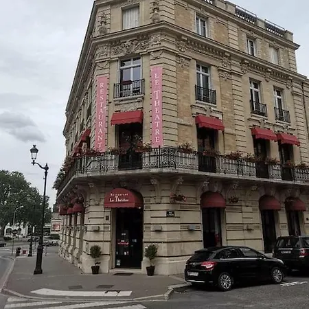 Bel Appart 2/4 Pers Centre-ville Avec Garage Prive * 에페르네이